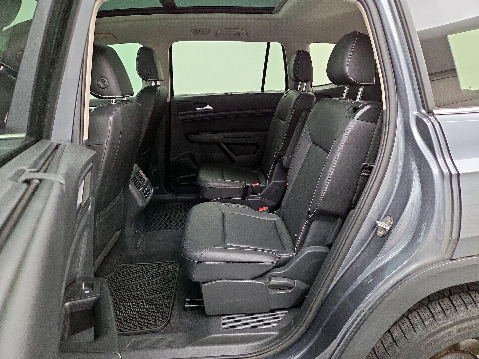 2021 Volkswagen Atlas SEL - Photo 22