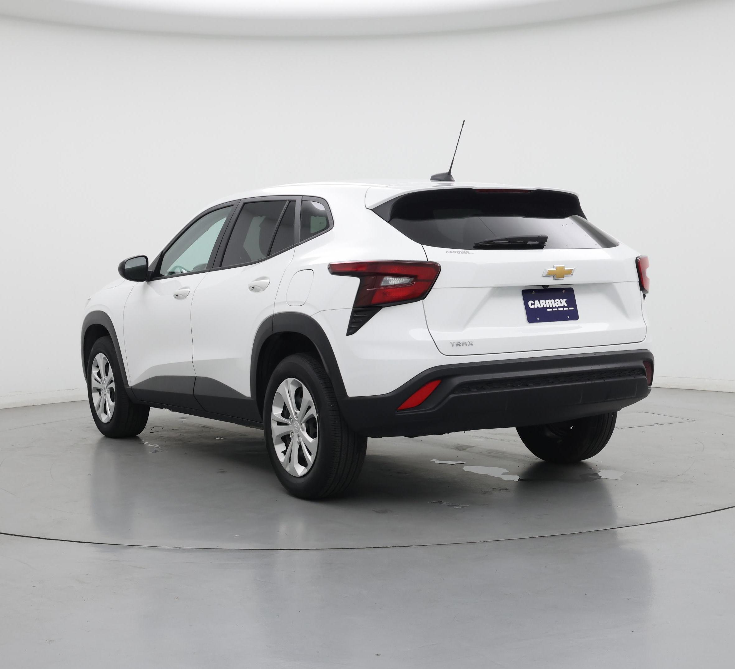 Thumbnail: 2024 Chevrolet Trax - 2