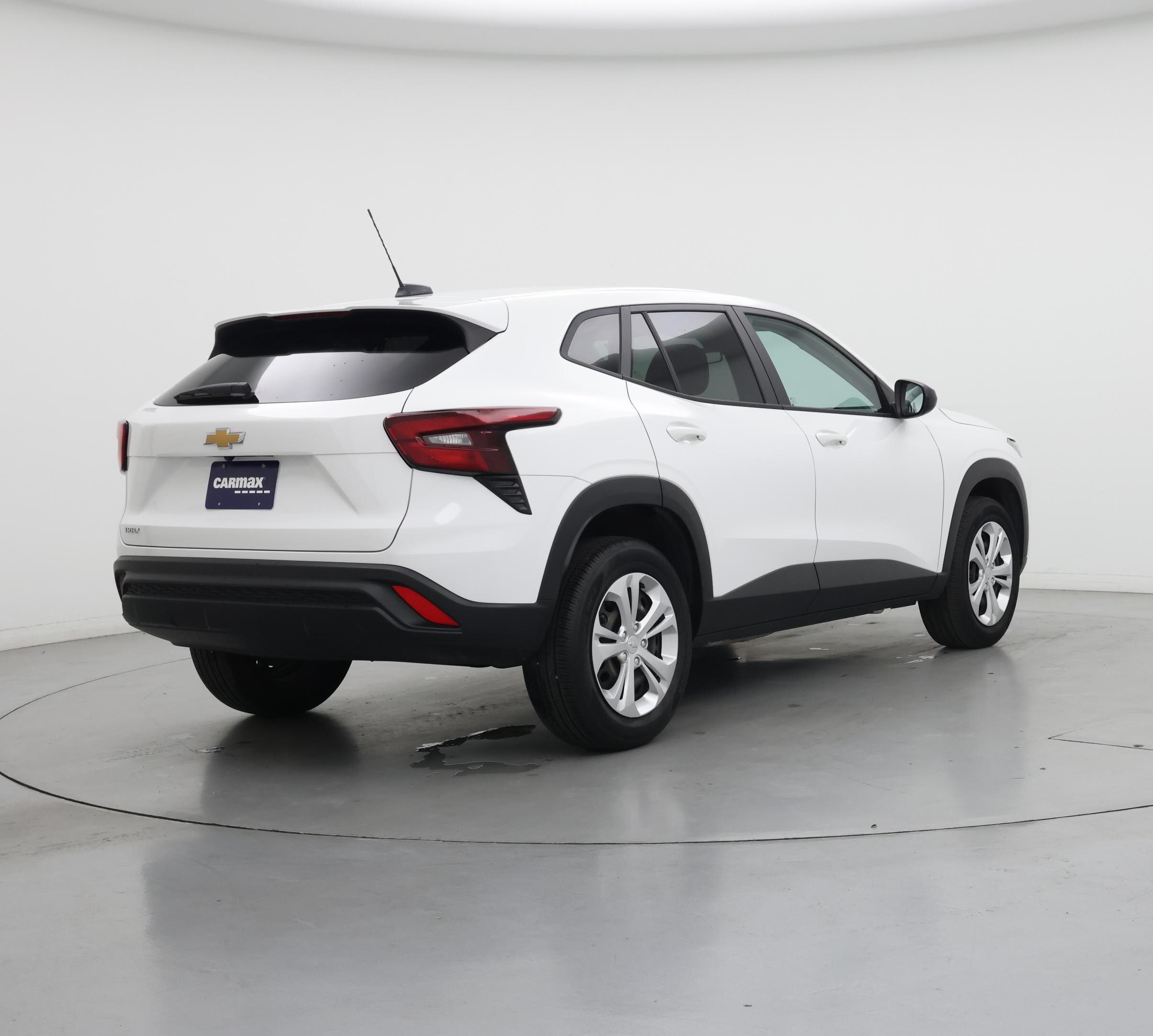 Thumbnail: 2024 Chevrolet Trax - 8