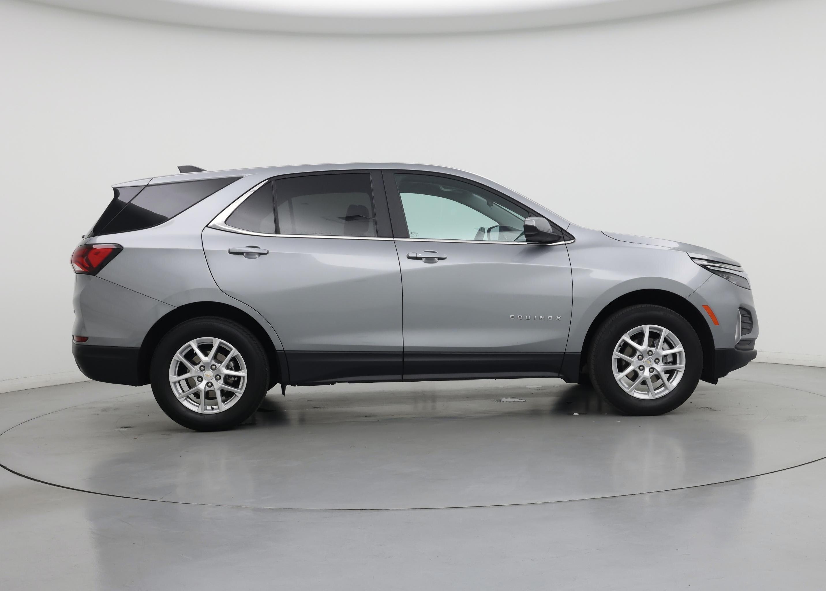 Thumbnail: 2023 Chevrolet Equinox - 7