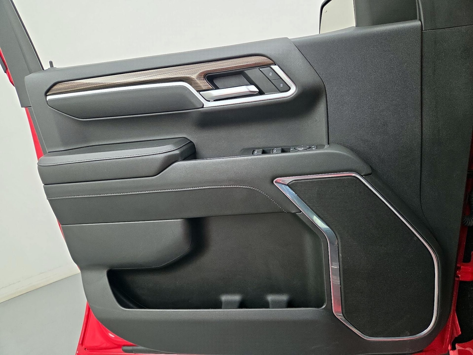 2023 Chevrolet Silverado 1500 LT - Photo 13