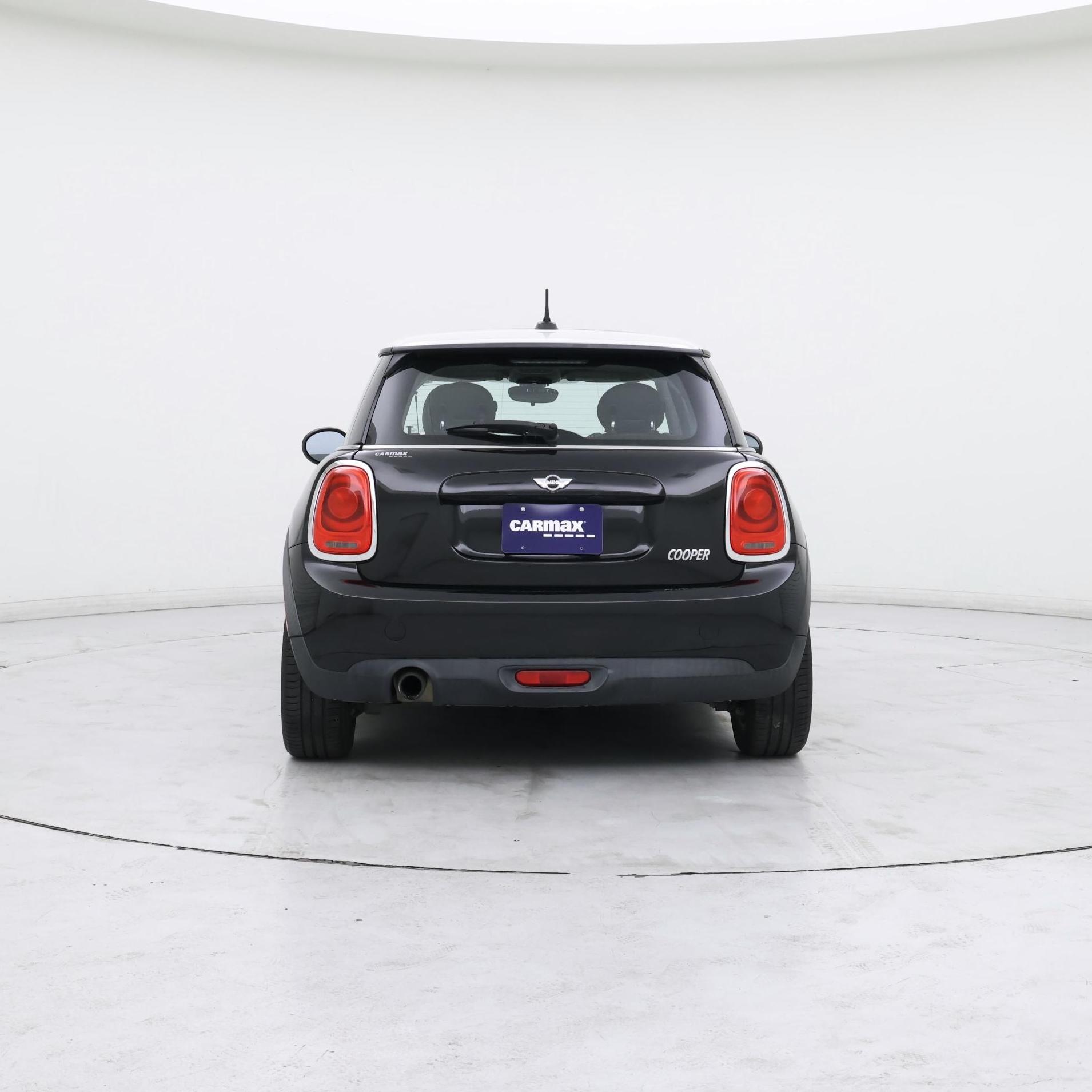 Thumbnail: 2016 MINI Cooper Hardtop - 6