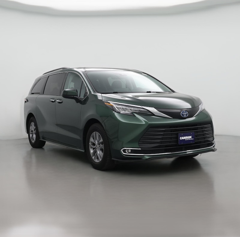 2022 Toyota Sienna Hybrid XLE