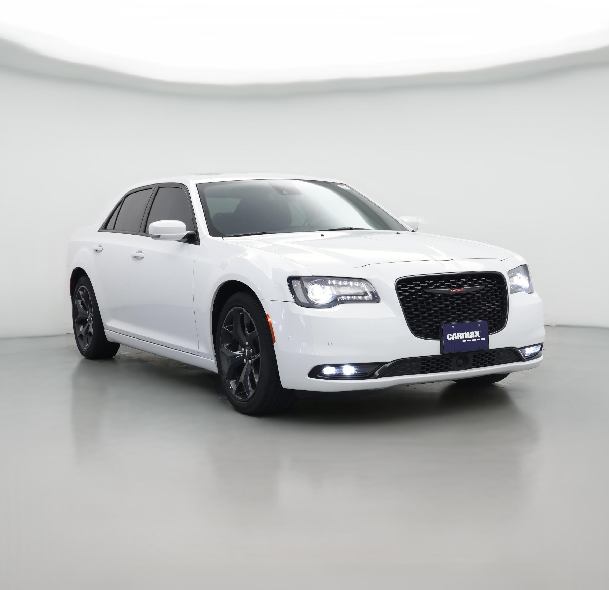 Thumbnail: 2023 Chrysler 300 - 1