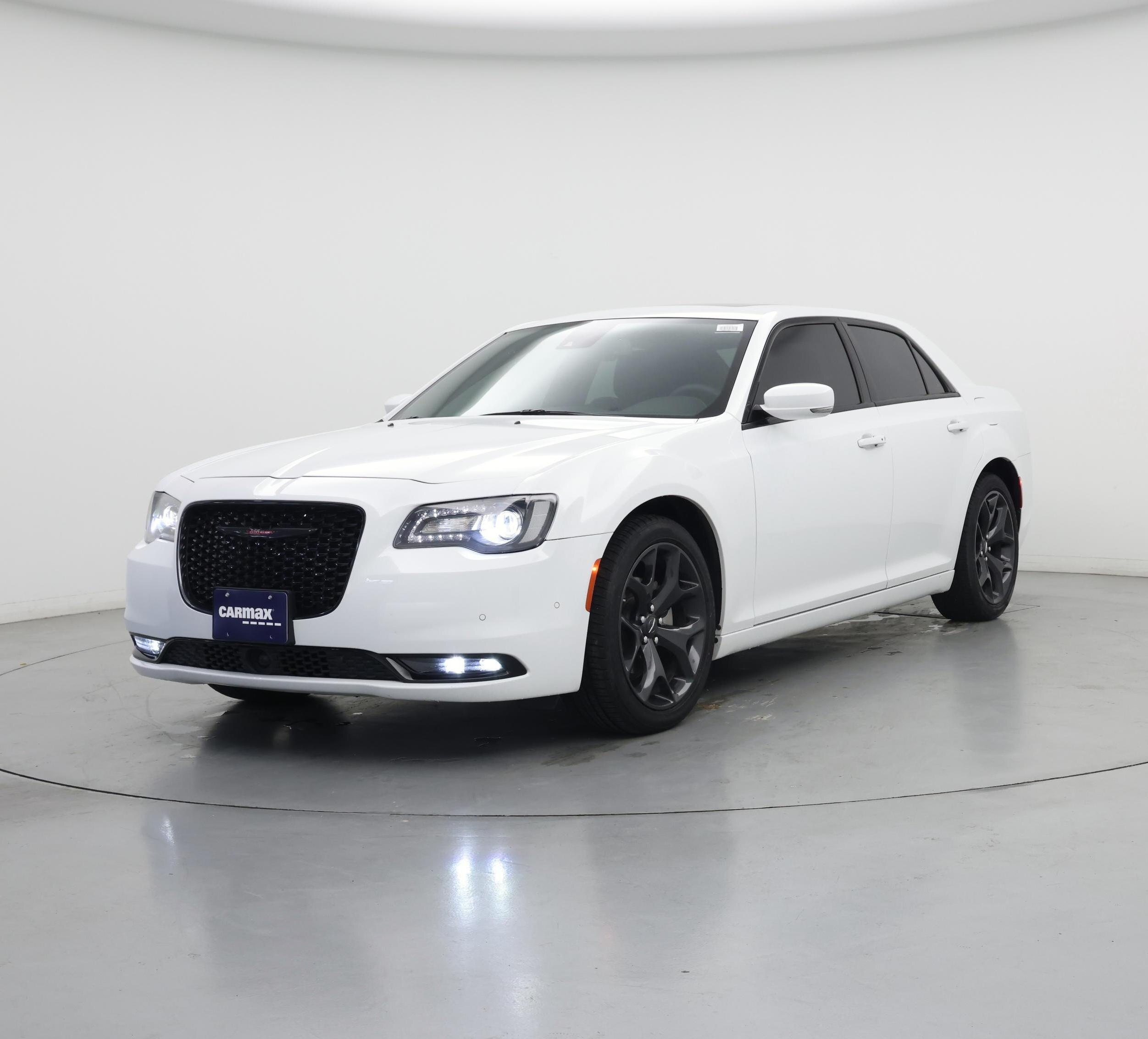 Thumbnail: 2023 Chrysler 300 - 4