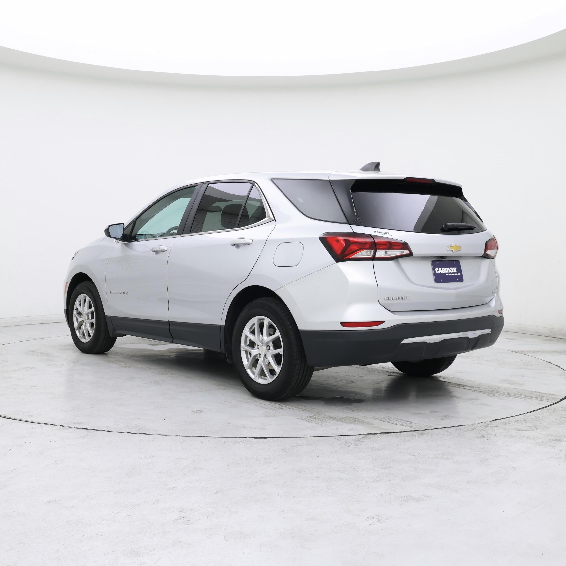 Thumbnail: 2022 Chevrolet Equinox - 2