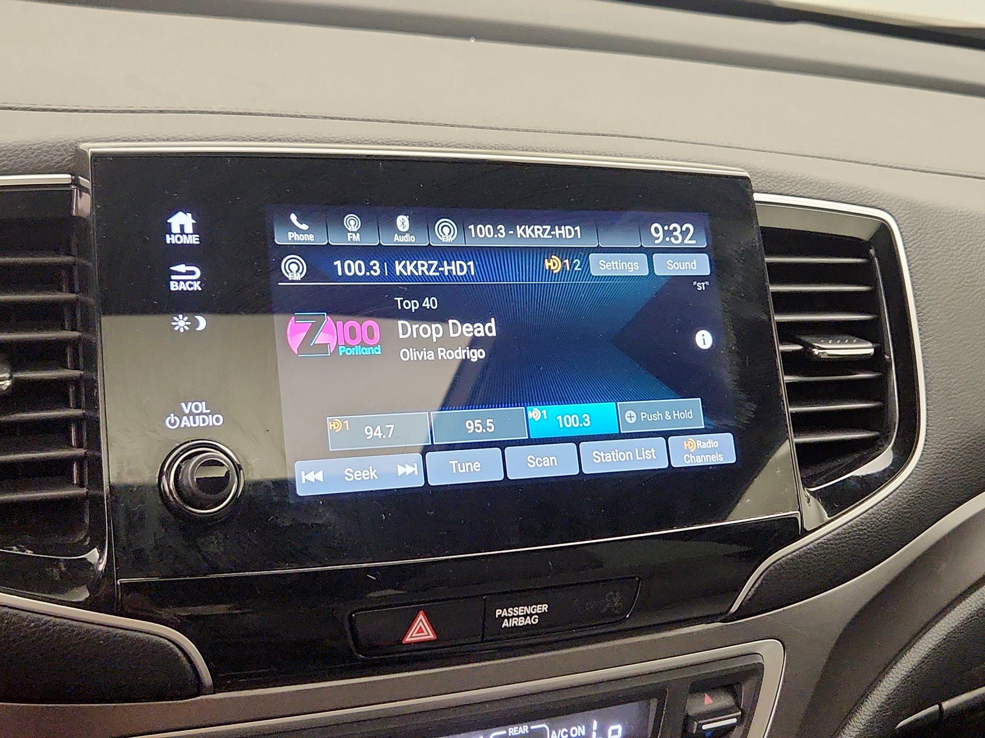 Thumbnail: 2019 Honda Passport - 15
