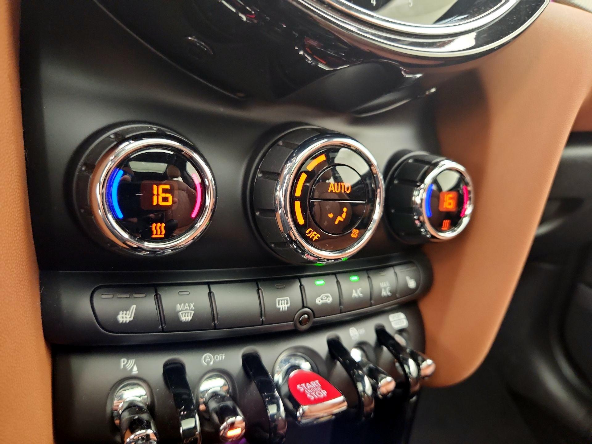 Thumbnail: 2023 MINI Cooper Hardtop - 17