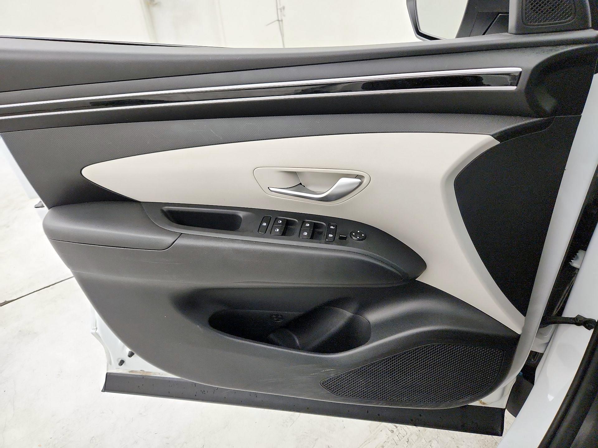 Thumbnail: 2024 Hyundai Tucson - 12