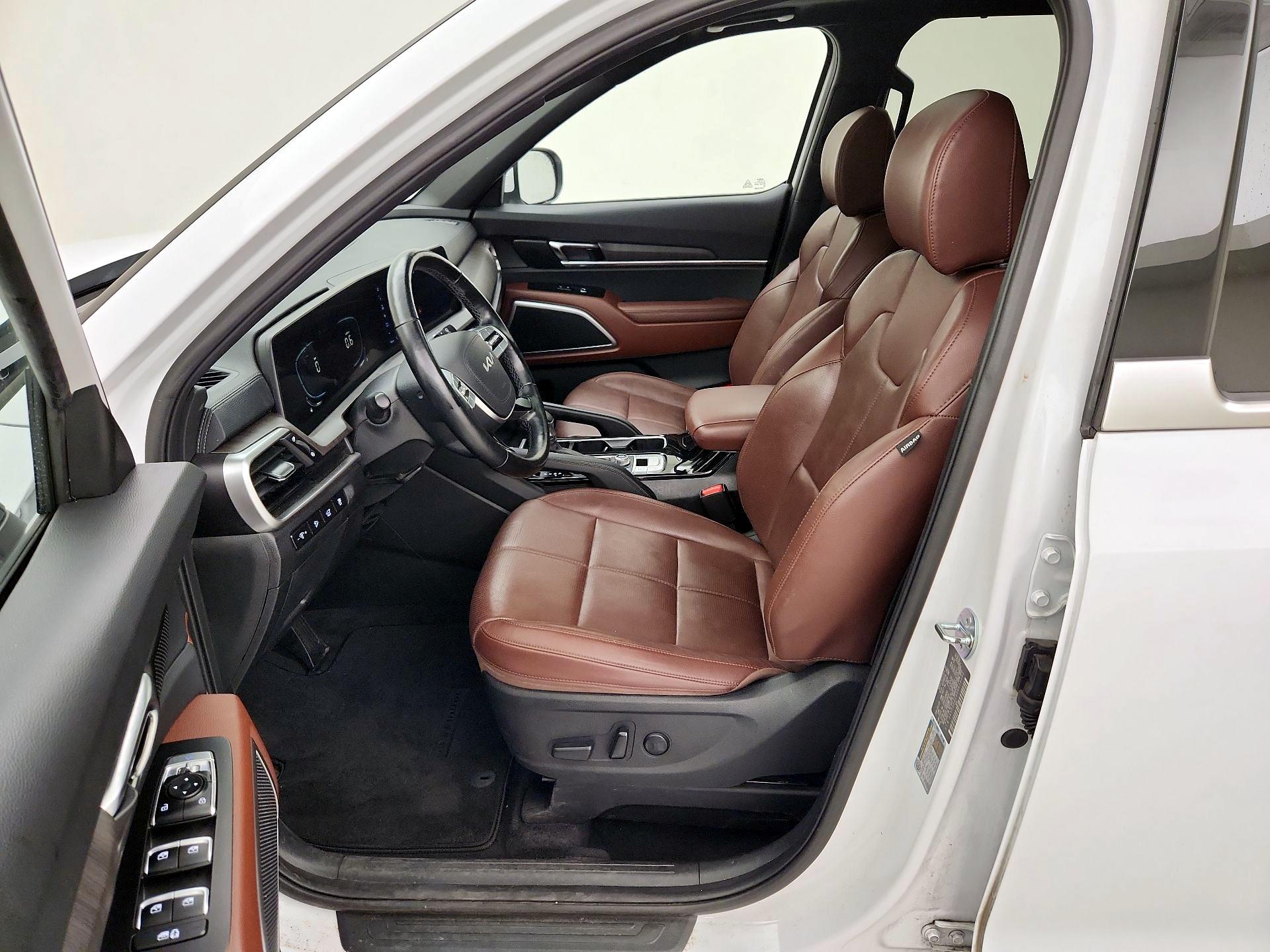 Thumbnail: 2024 Kia Telluride - 11