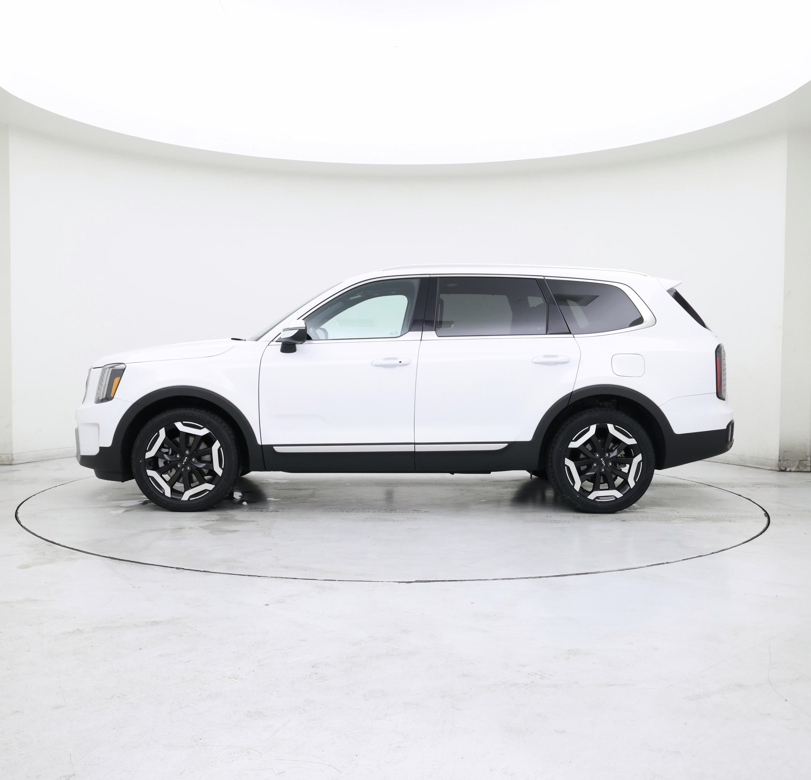 Thumbnail: 2024 Kia Telluride - 3