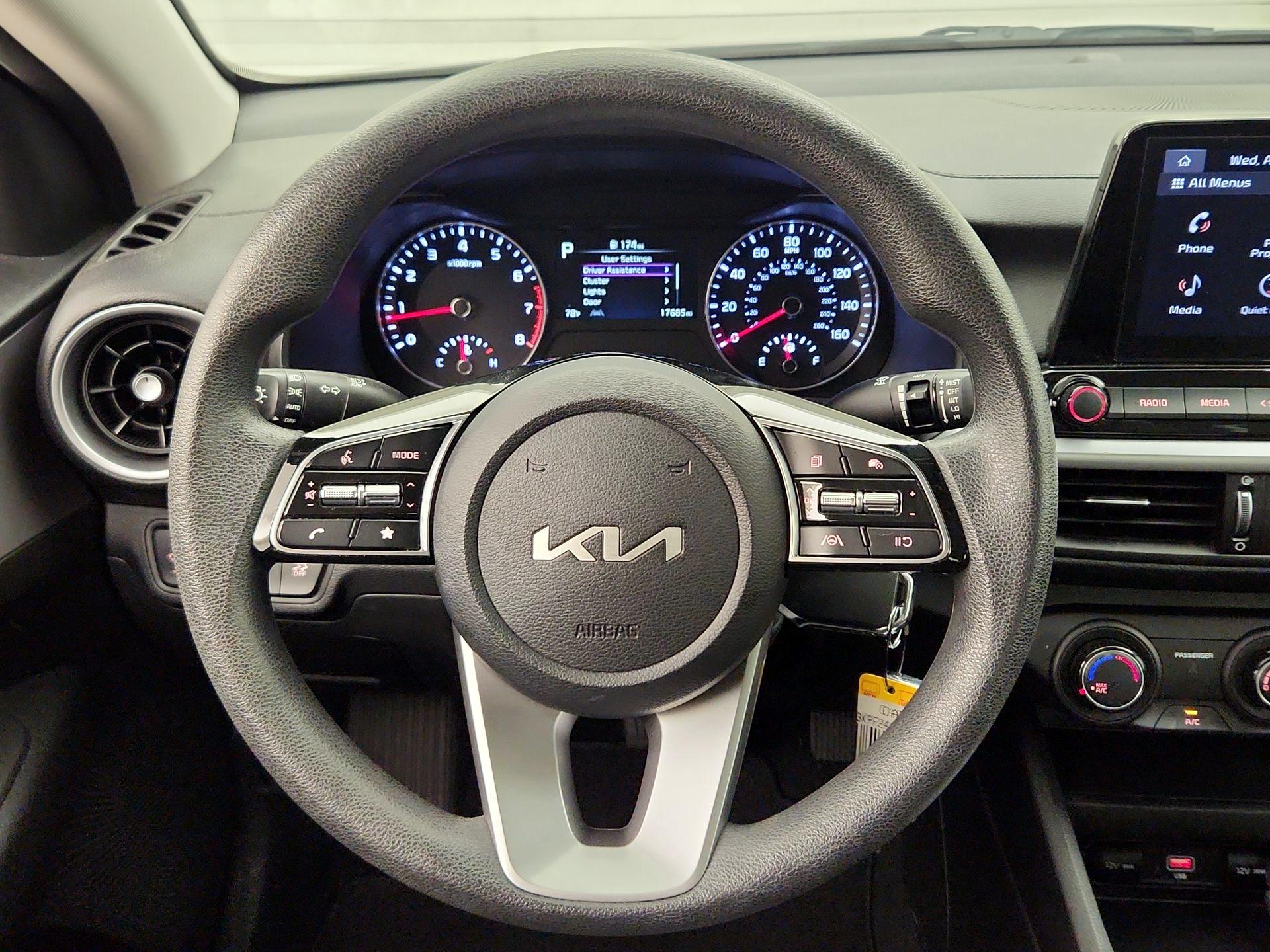 Thumbnail: 2023 Kia Forte - 10