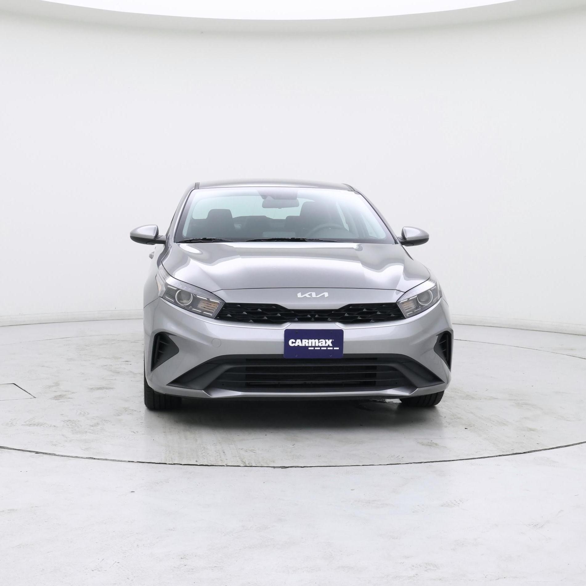 Thumbnail: 2023 Kia Forte - 5