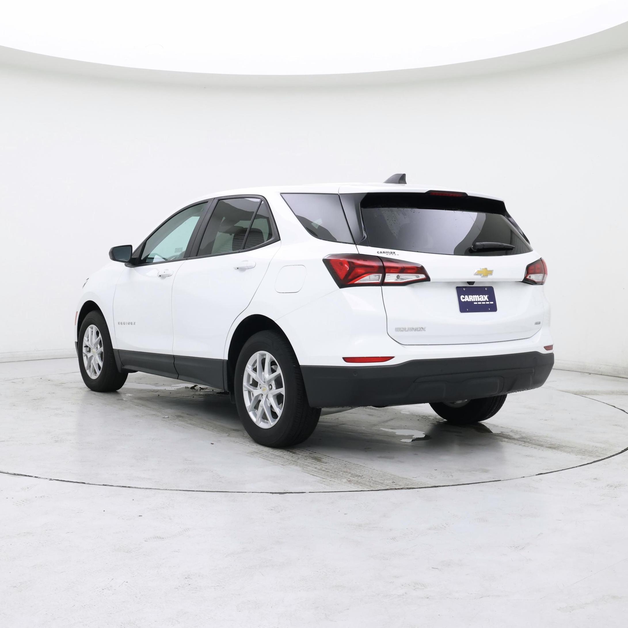Thumbnail: 2022 Chevrolet Equinox - 2