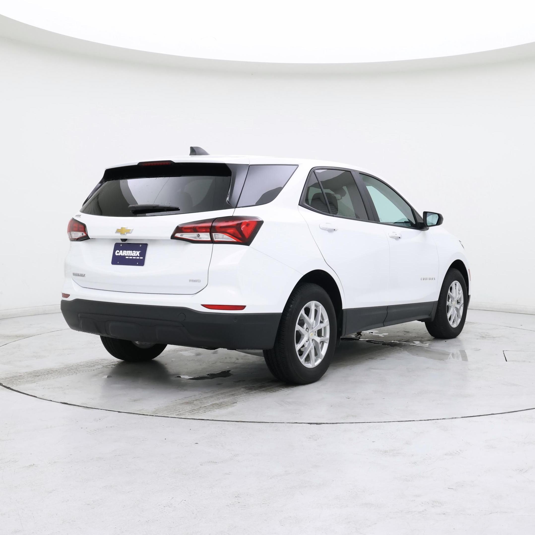 Thumbnail: 2022 Chevrolet Equinox - 8