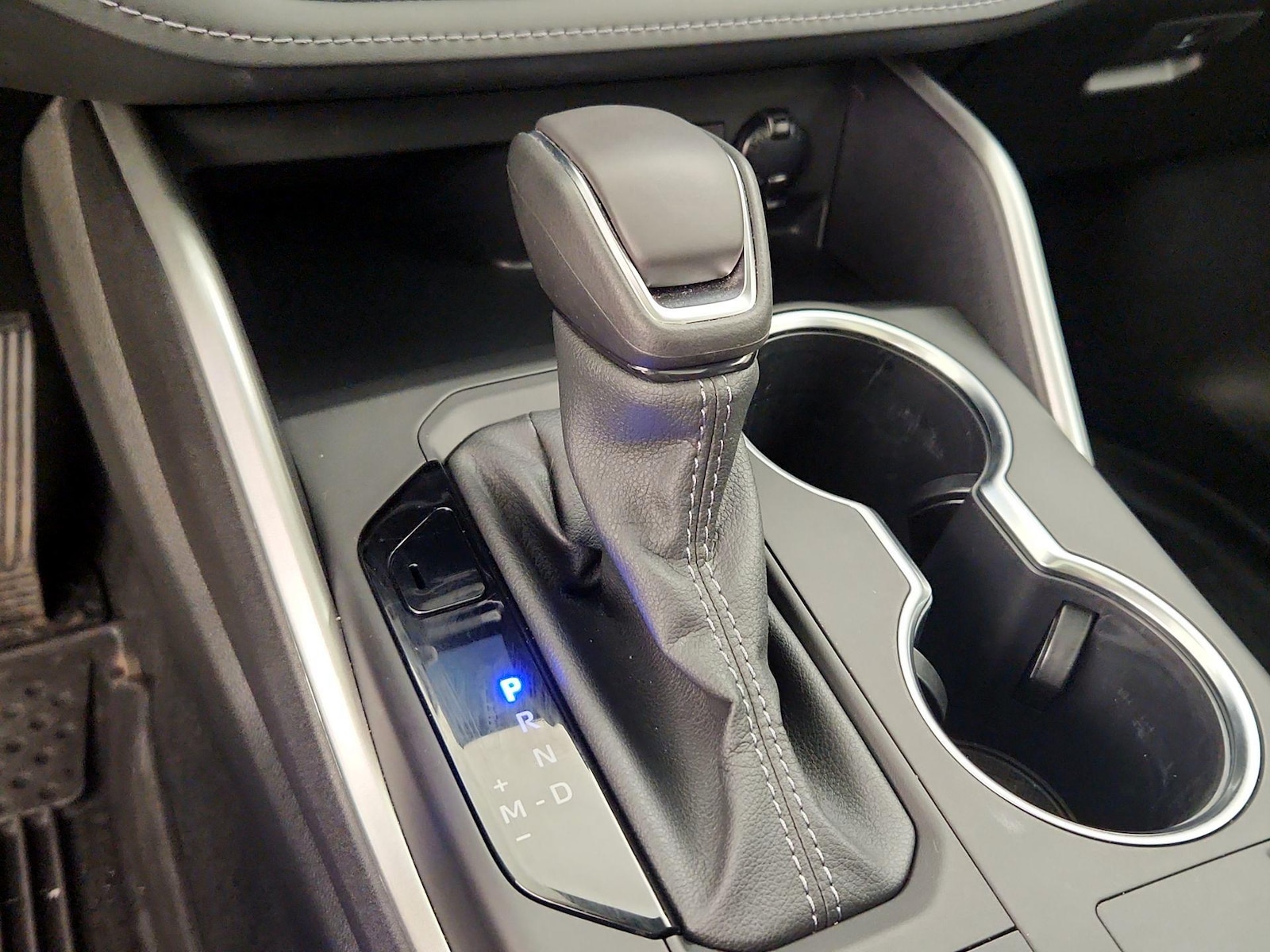 2023 Toyota Highlander XLE - Photo 18