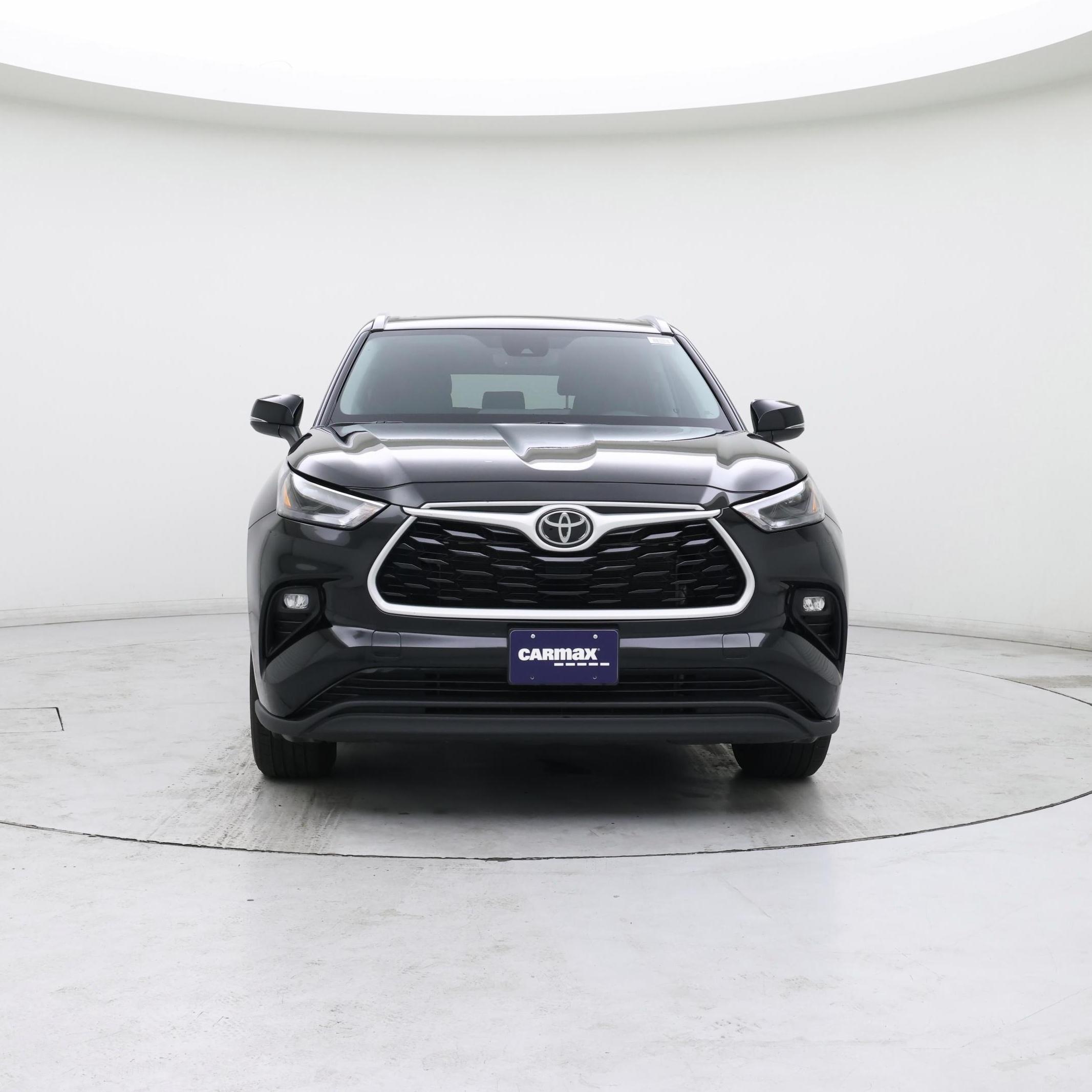 Thumbnail: 2023 Toyota Highlander - 5