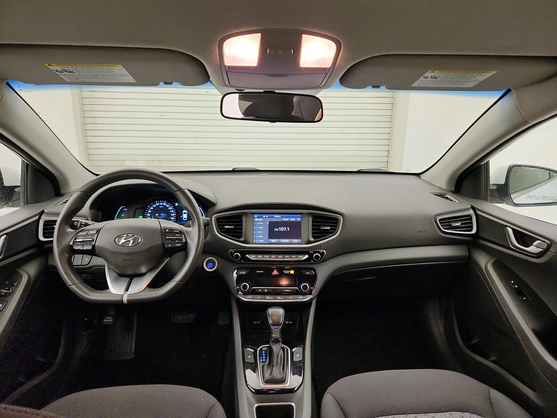 Thumbnail: 2017 Hyundai Ioniq - 9