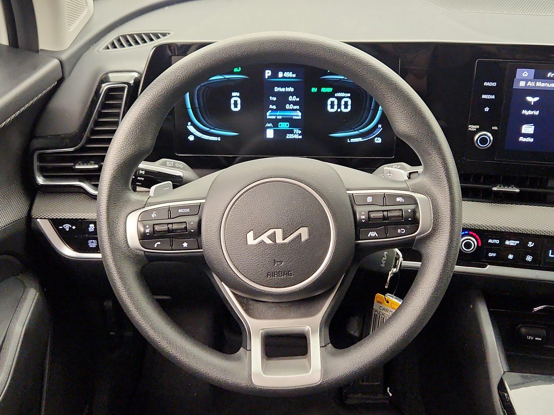 Thumbnail: 2023 Kia Sportage - 10