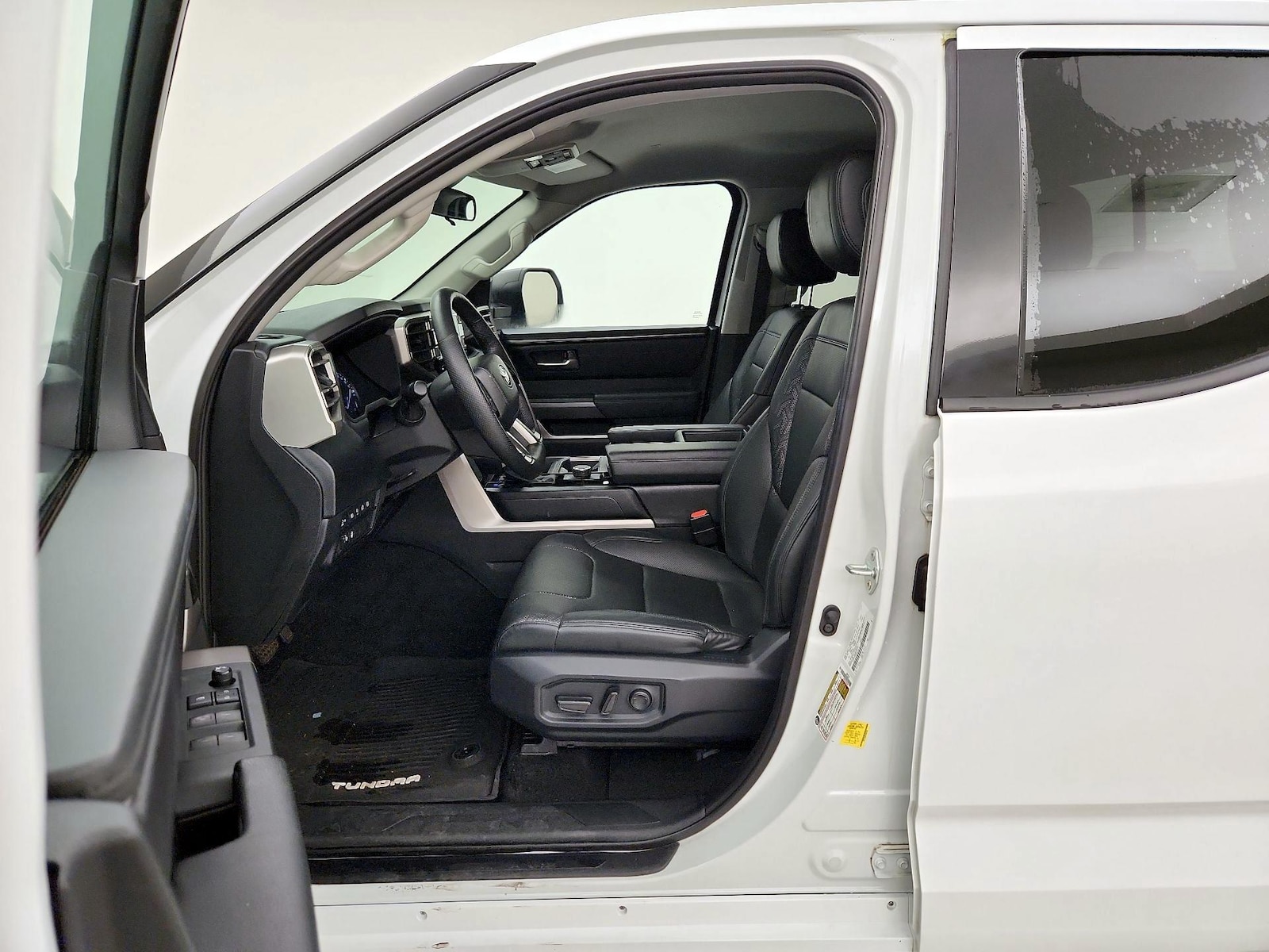 2022 Toyota Tundra SR5 - Photo 12