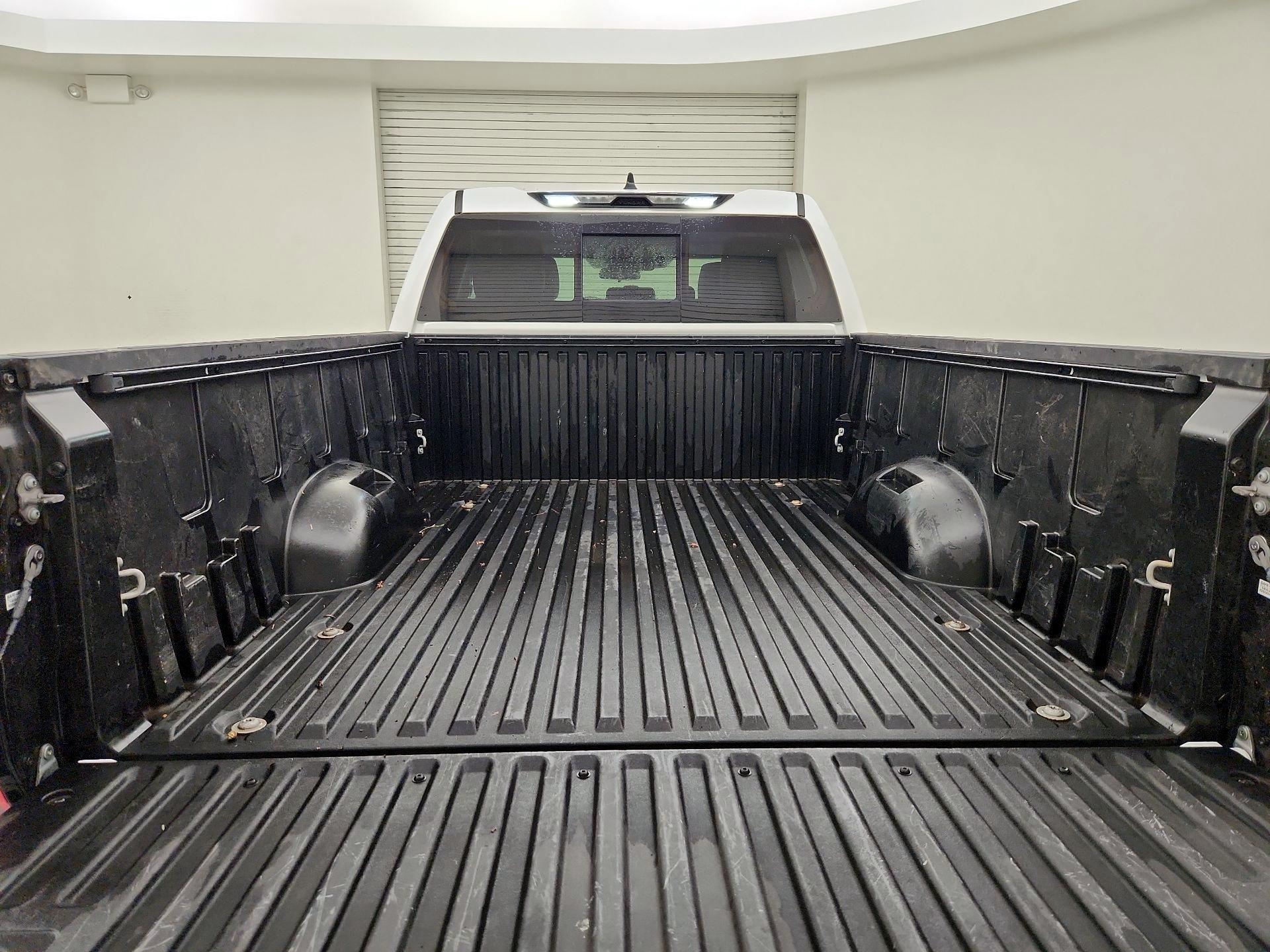 Thumbnail: 2022 Toyota Tundra - 20