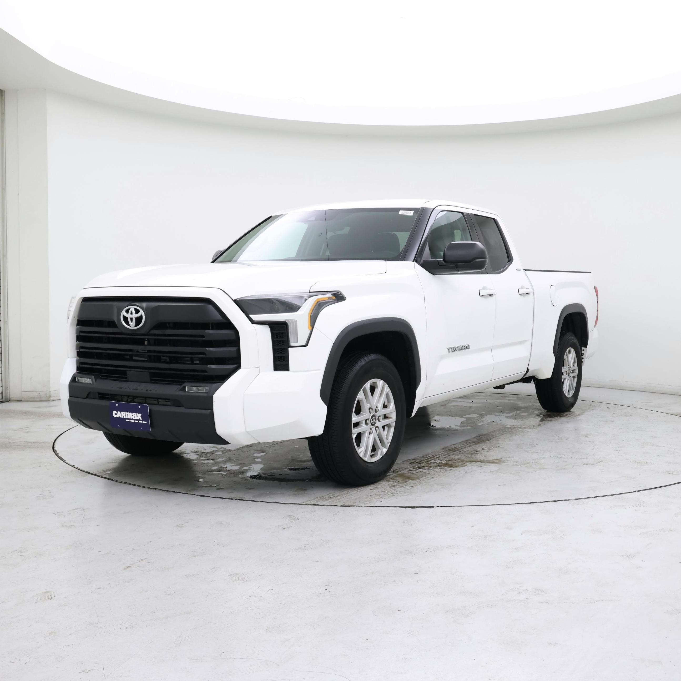 Thumbnail: 2022 Toyota Tundra - 4