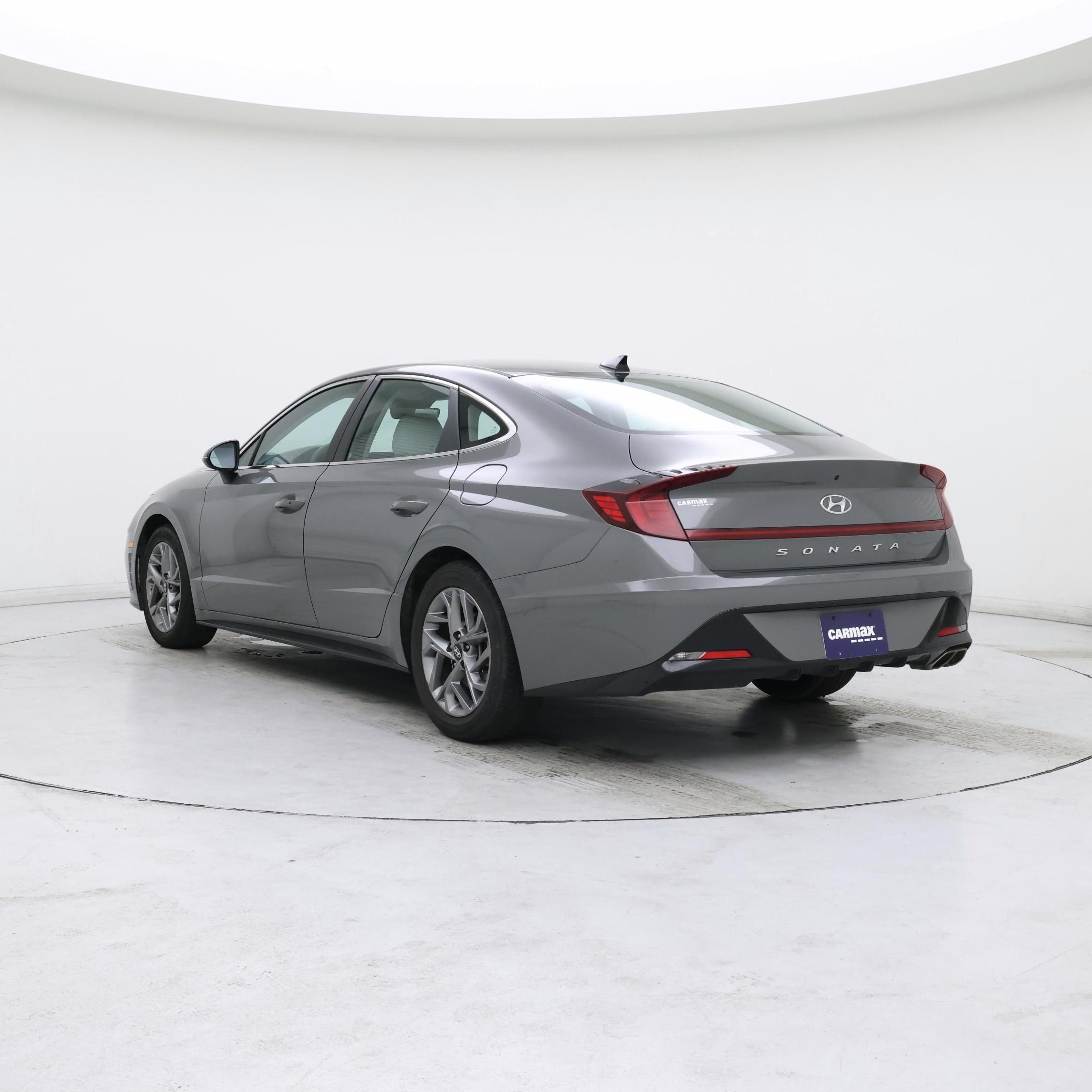 Thumbnail: 2023 Hyundai Sonata - 2