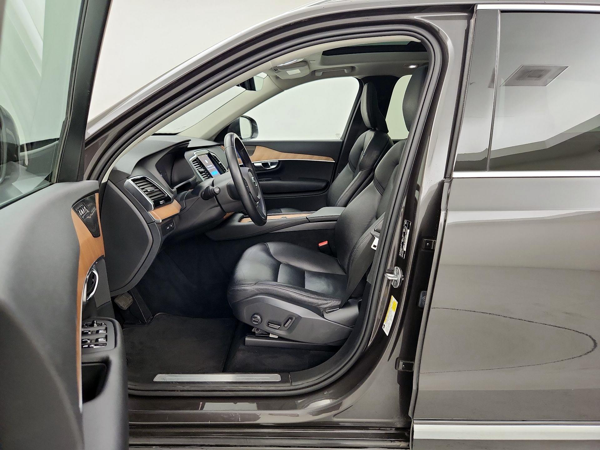 Thumbnail: 2023 Volvo XC90 - 11