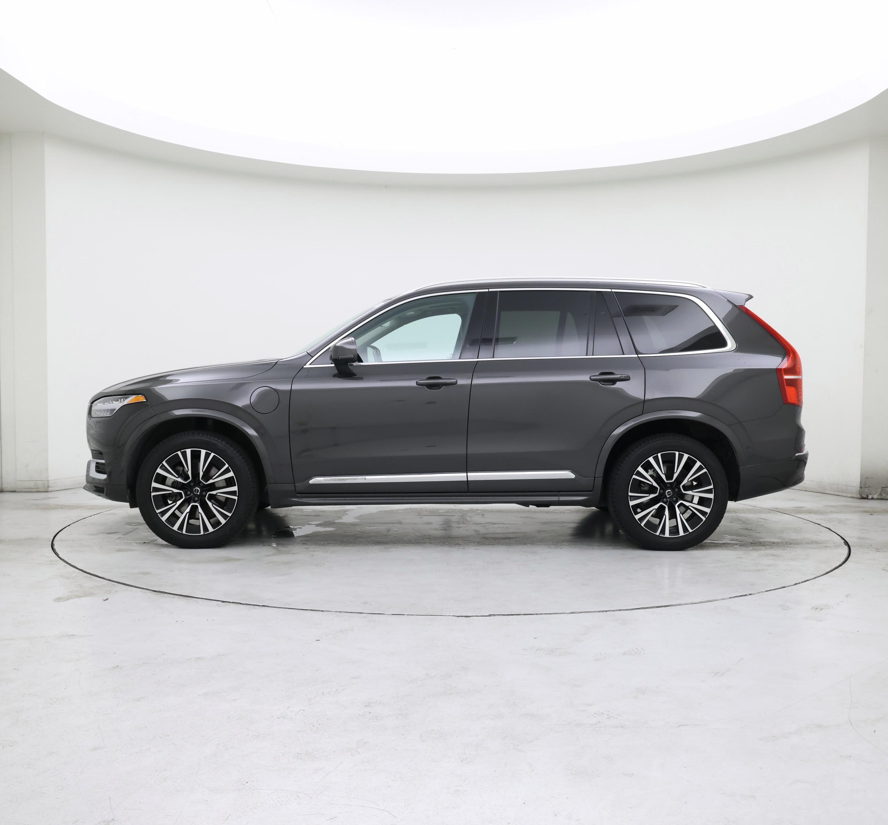 Thumbnail: 2023 Volvo XC90 - 3