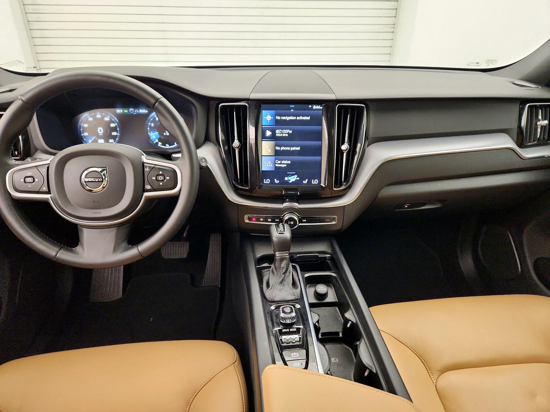 Thumbnail: 2020 Volvo XC60 - 9