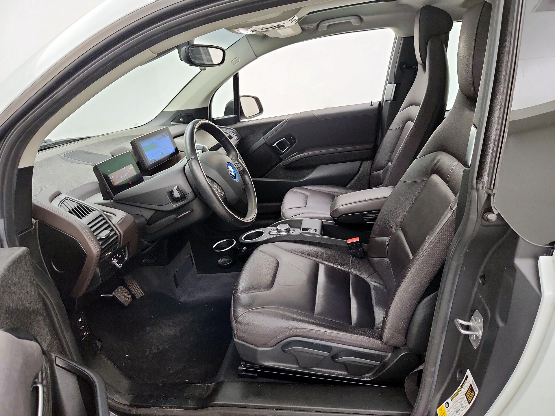 Thumbnail: 2017 BMW i3 - 11