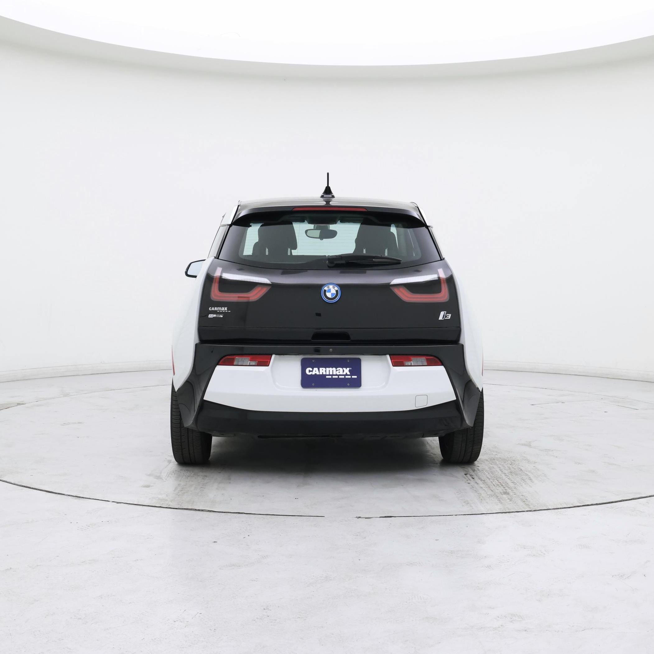 Thumbnail: 2017 BMW i3 - 6