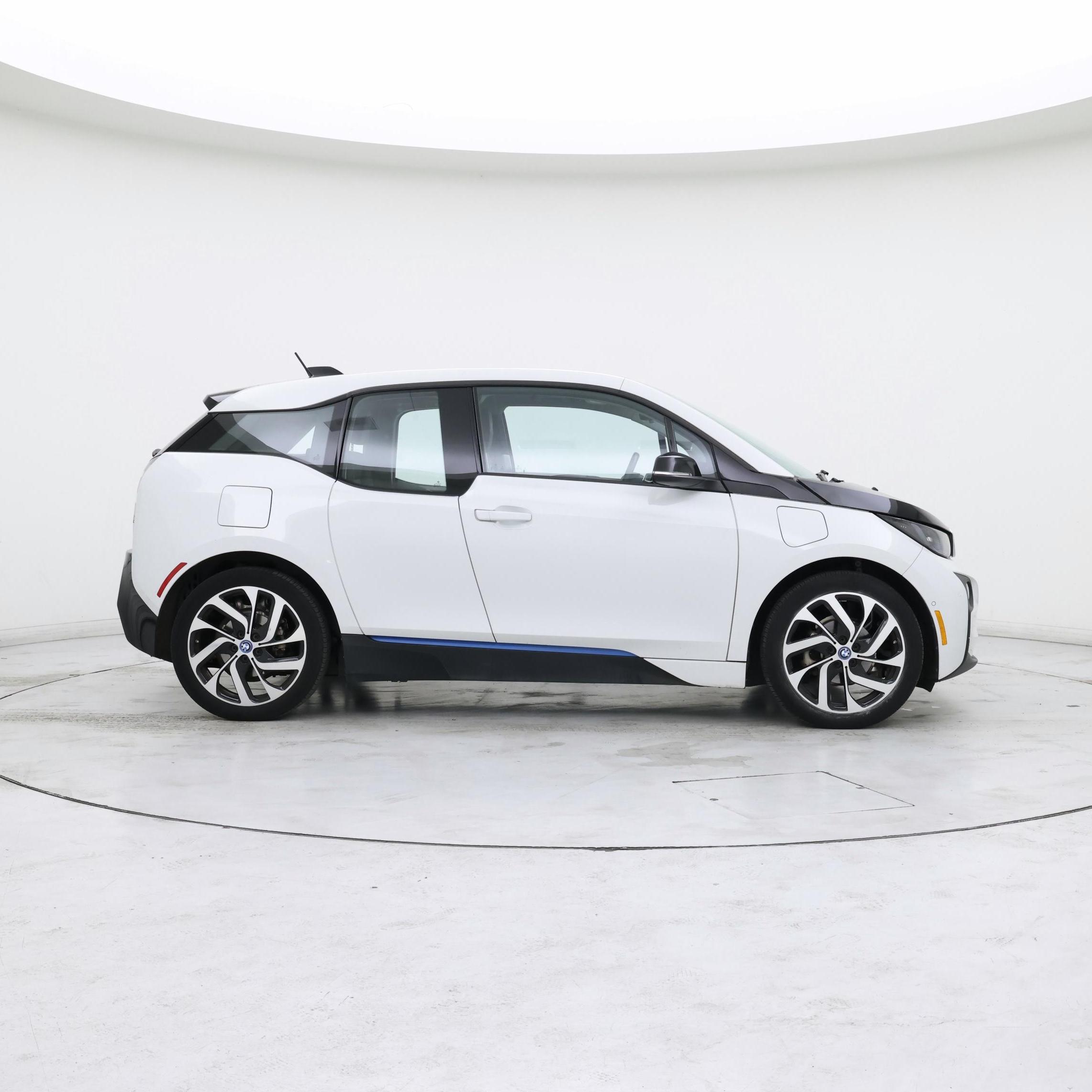 Thumbnail: 2017 BMW i3 - 7