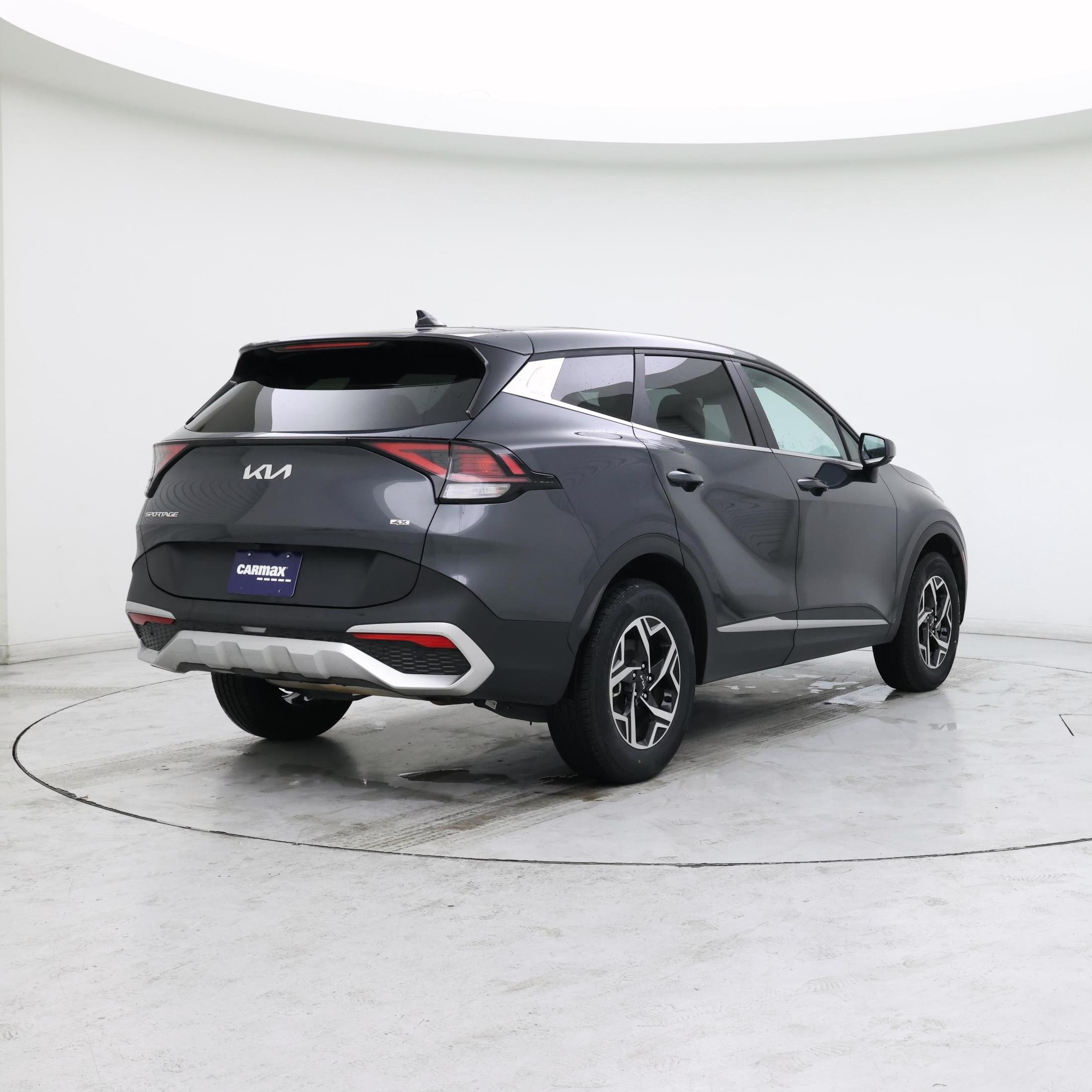Thumbnail: 2023 Kia Sportage - 8