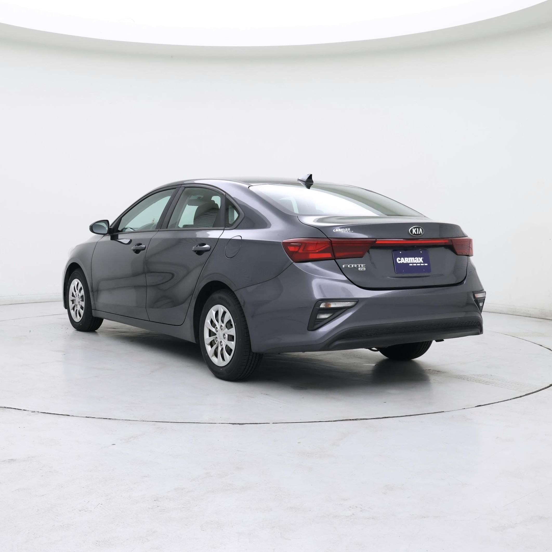 Thumbnail: 2019 Kia Forte - 2