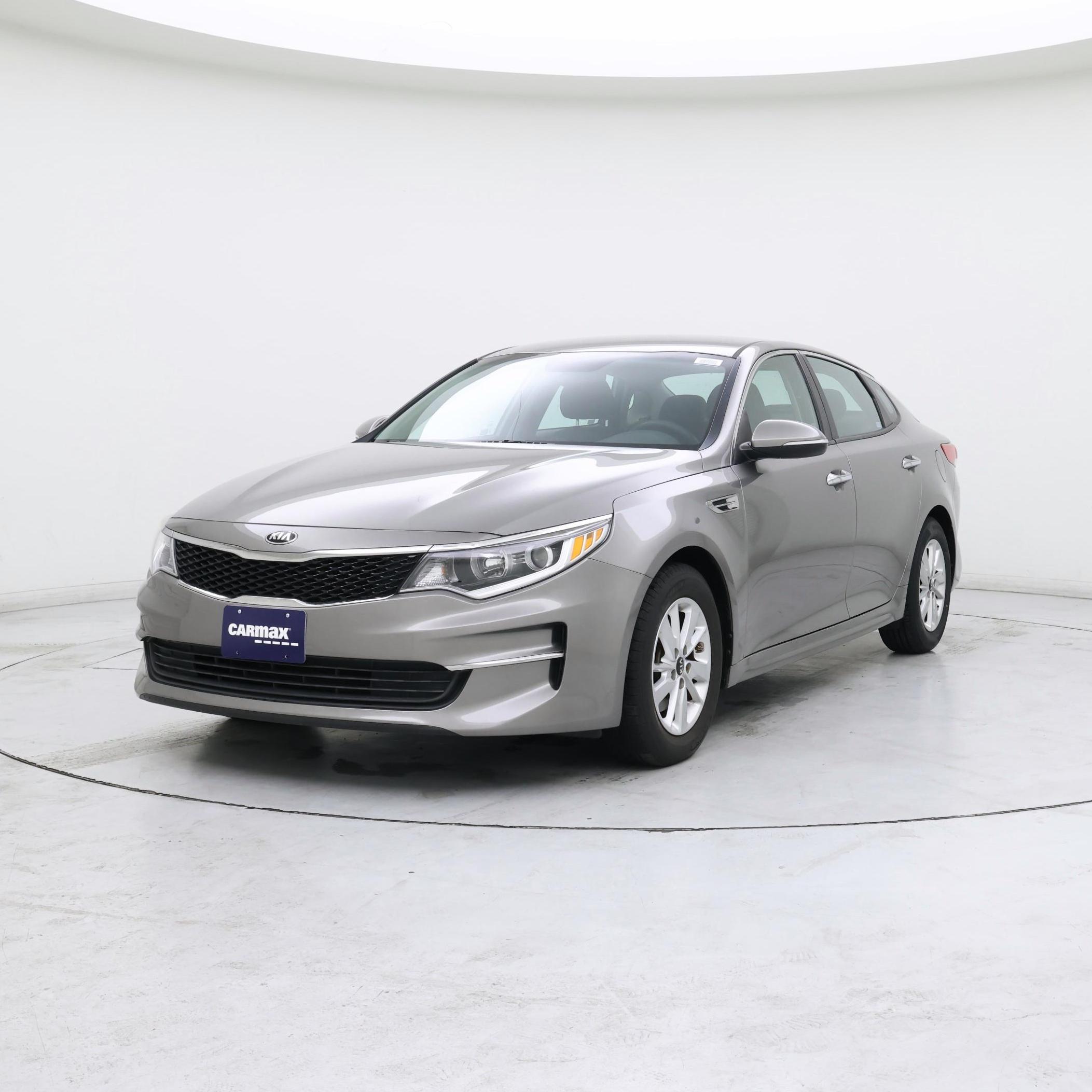 Thumbnail: 2016 Kia Optima - 4