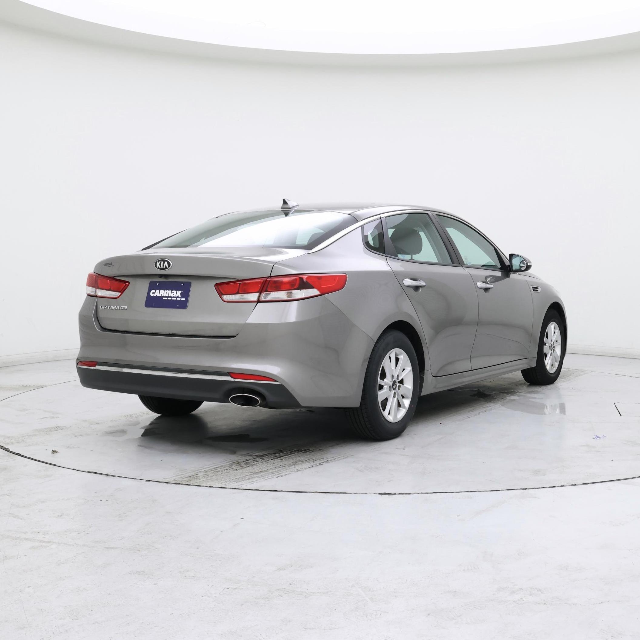 Thumbnail: 2016 Kia Optima - 8