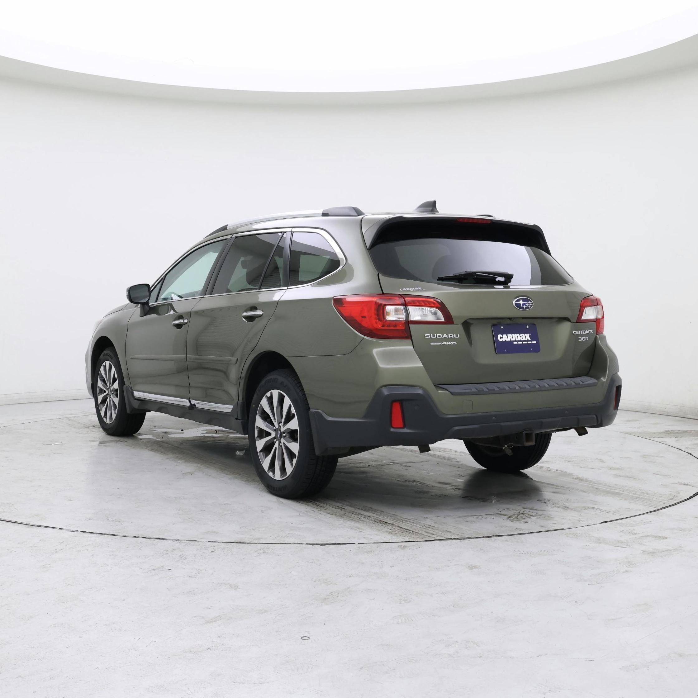 Thumbnail: 2018 Subaru Outback - 2