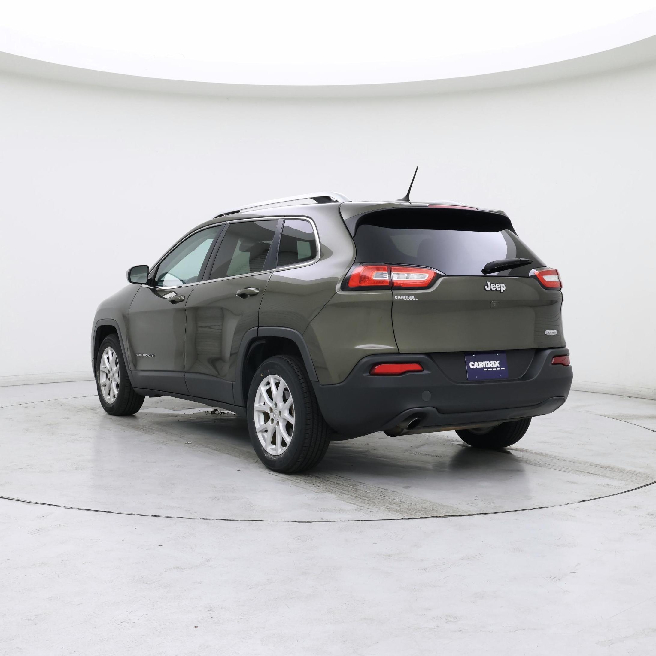 Thumbnail: 2015 Jeep Cherokee - 2