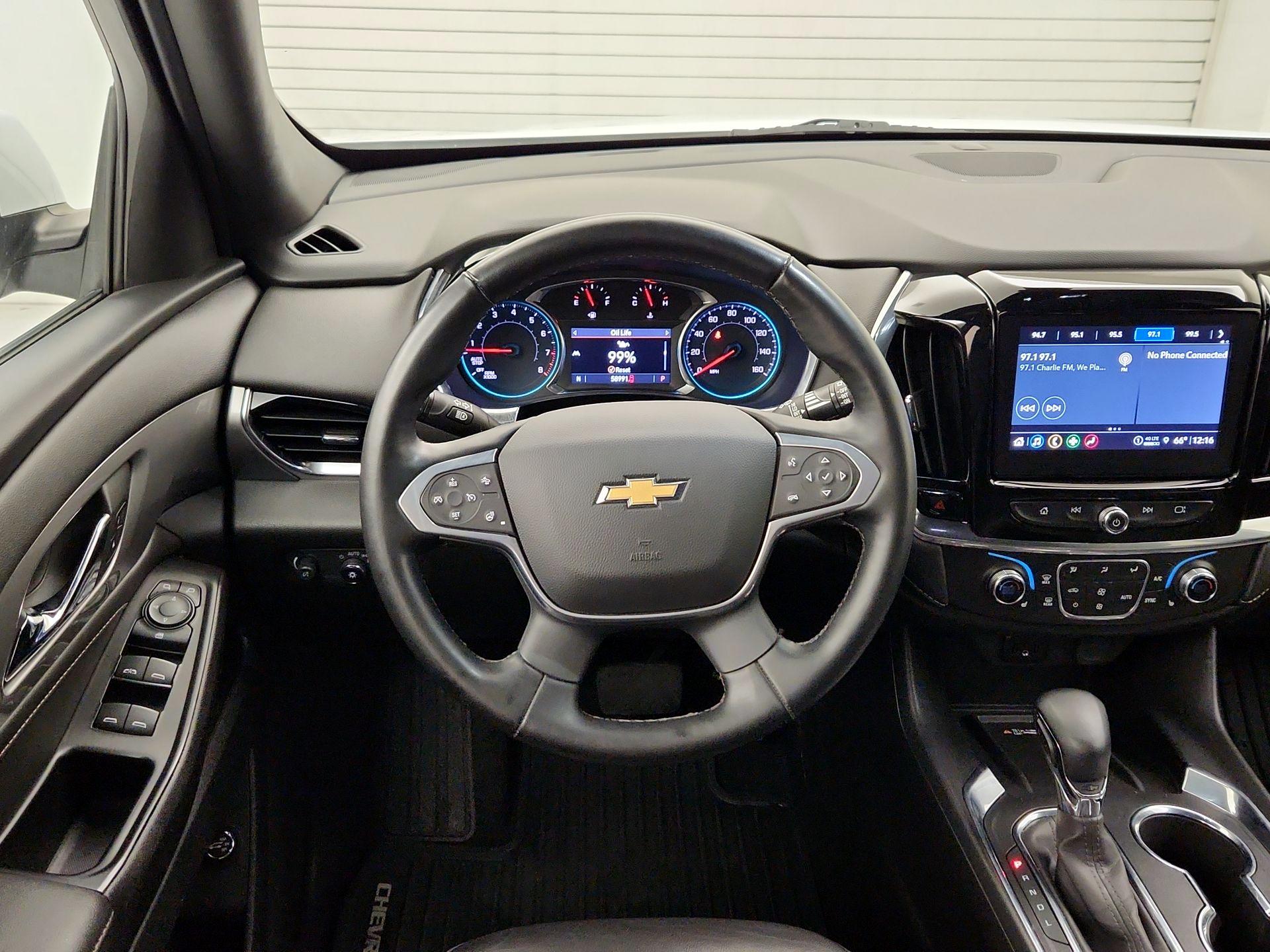 Thumbnail: 2023 Chevrolet Traverse - 10