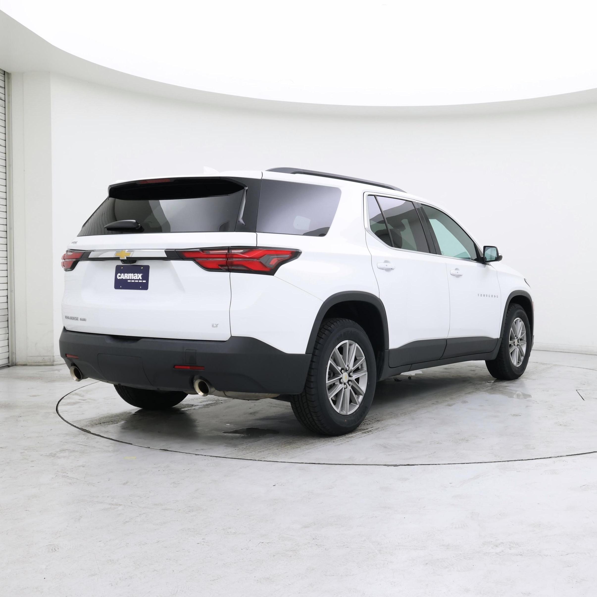 Thumbnail: 2023 Chevrolet Traverse - 8