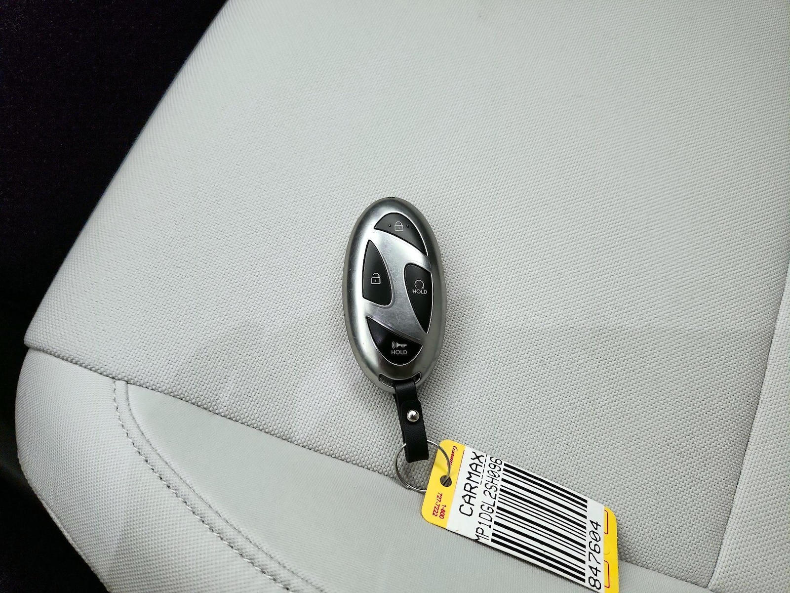 2025 Hyundai Santa Fe SE - Photo 25