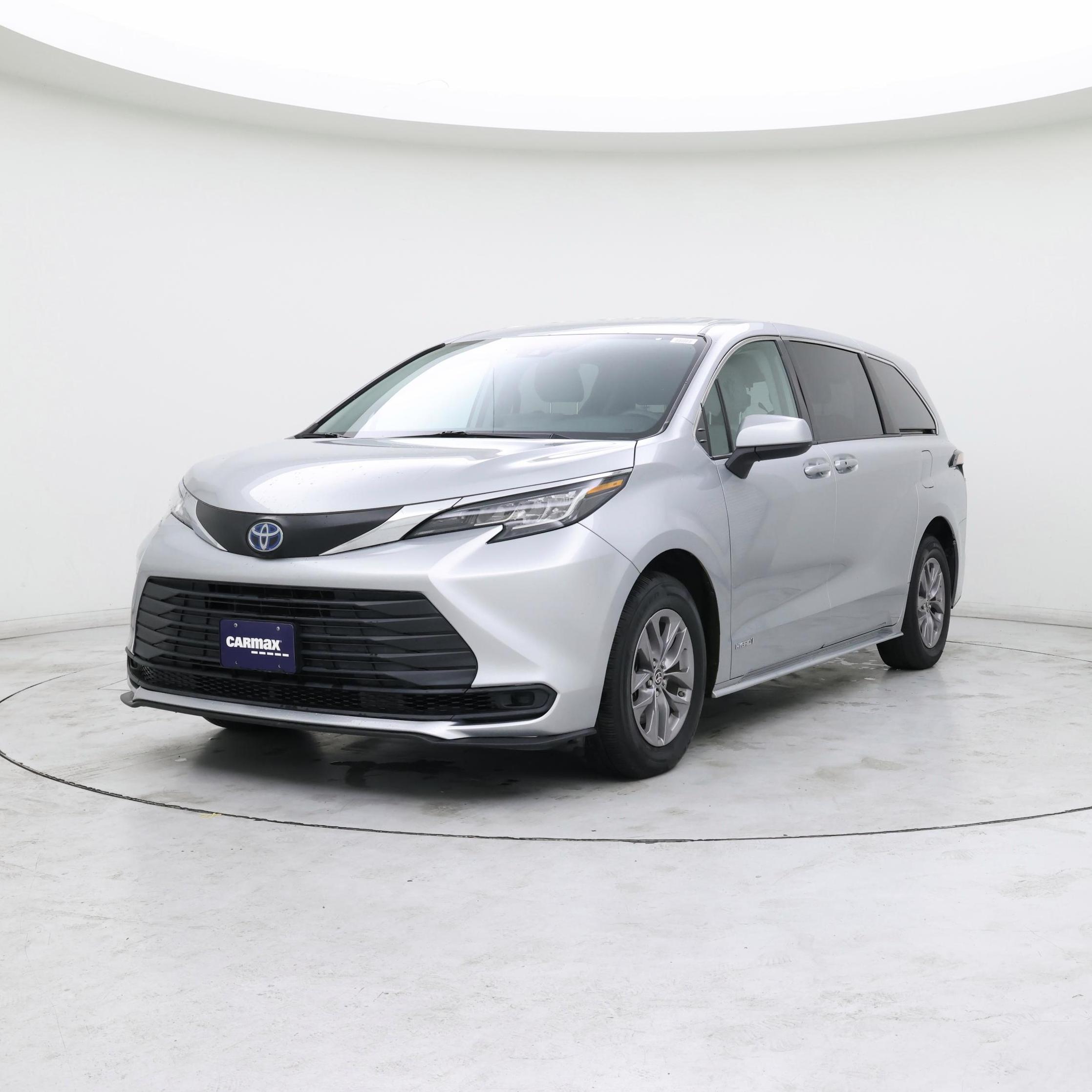 Thumbnail: 2021 Toyota Sienna - 4