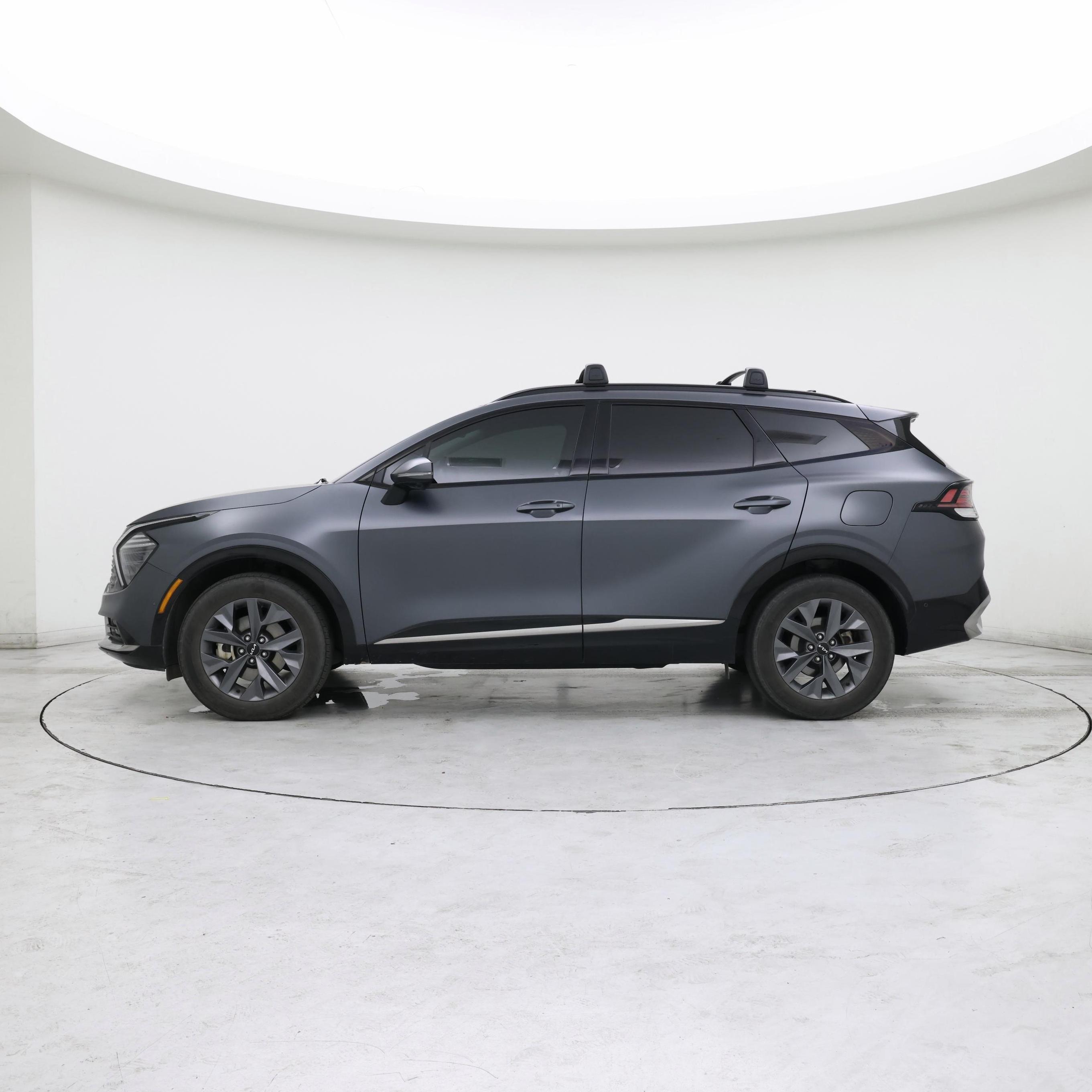 Thumbnail: 2023 Kia Sportage - 3