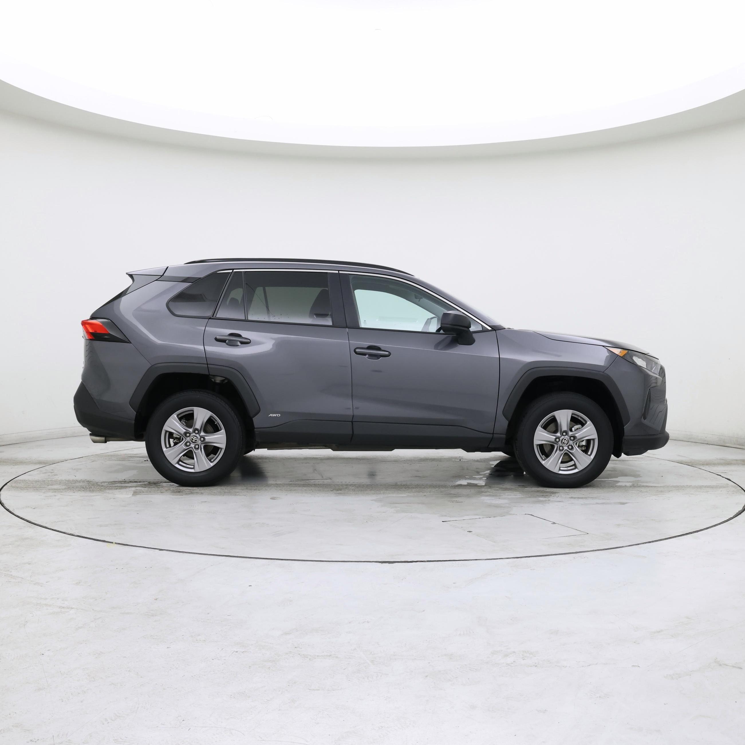 Thumbnail: 2022 Toyota RAV4 - 7