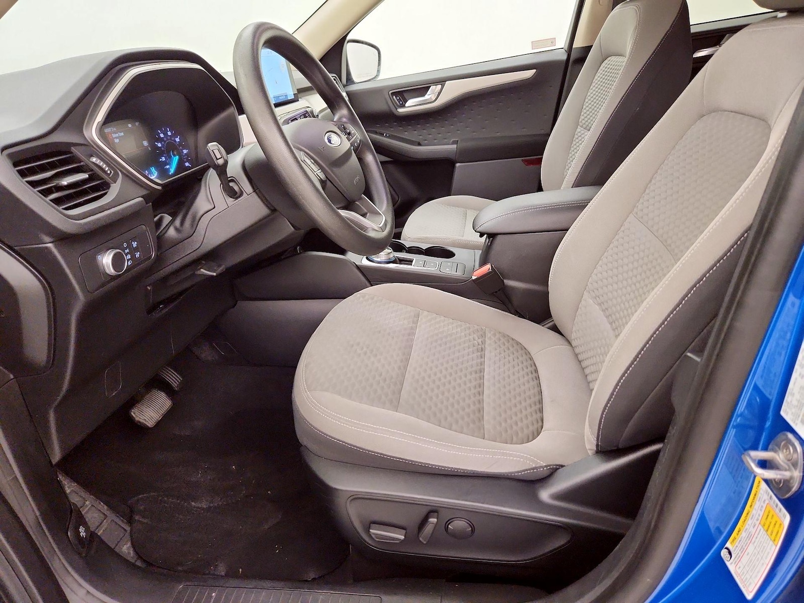 2020 Ford Escape SE - Photo 12