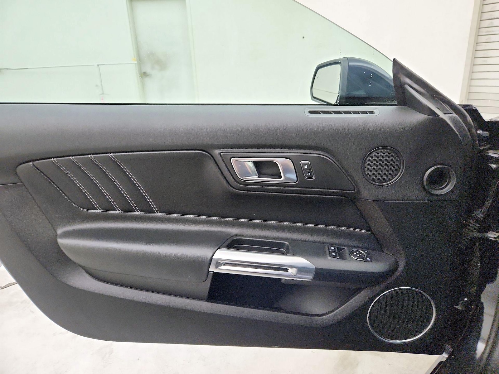 2021 Ford Mustang GT Premium - Photo 13