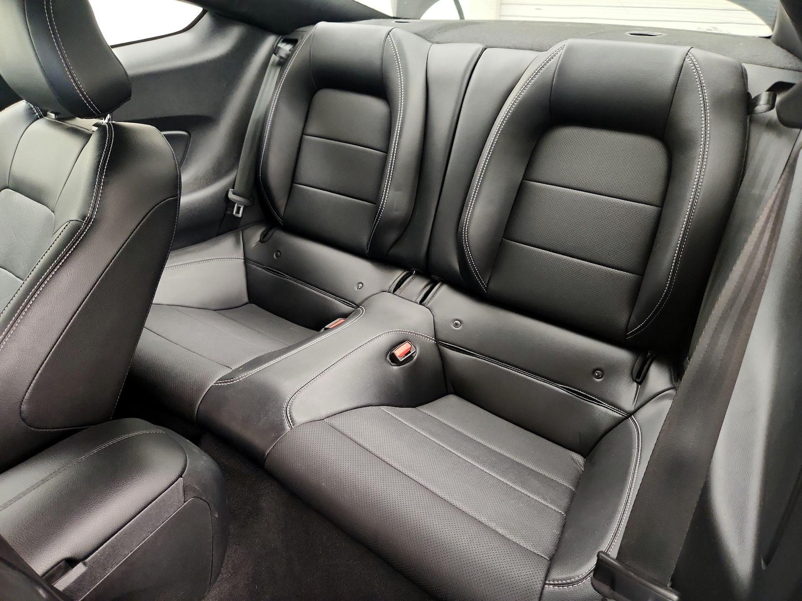 2021 Ford Mustang GT Premium - Photo 21