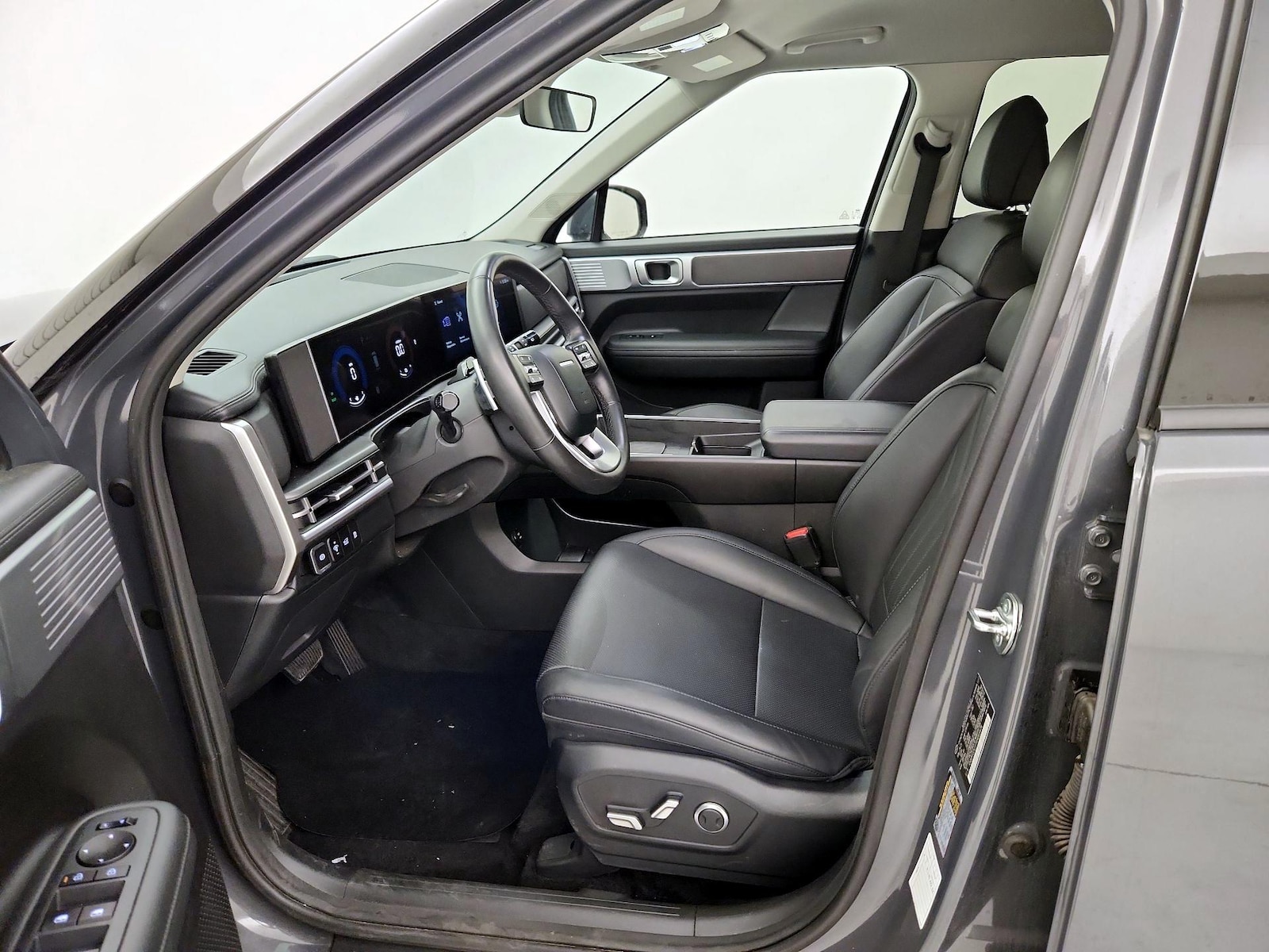 2025 Hyundai Santa Fe SEL - Photo 12