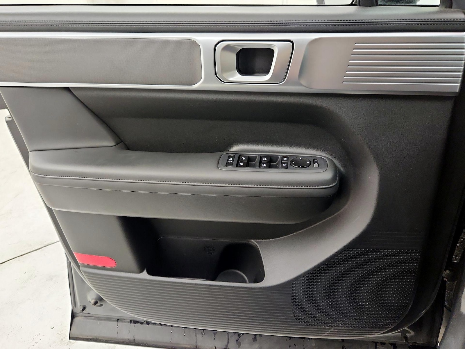 2025 Hyundai Santa Fe SEL - Photo 13